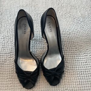 Guess stiletto